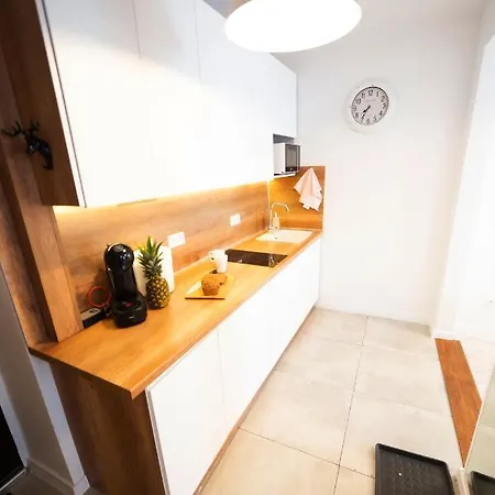 Pozytywny Przy Rynku Рацибуж