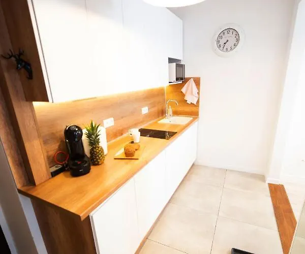 Pozytywny Przy Rynku ראסיבורז'